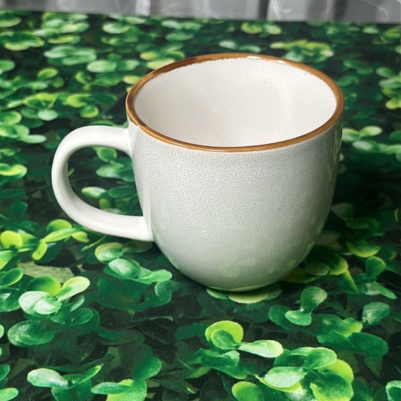 AmorArc 12oz Ceramic Modern Coffee Mug White-Reactive Glaze - Picture 4 of 10